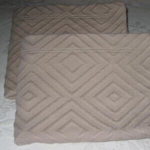 Set 2 Linea Casa SFERRA Standard Shams Matelassé Taupe Cotton Pair Excellent EUC